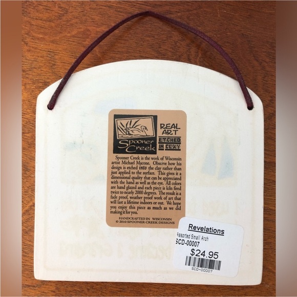 NWT Spooner Creek Hand Glazed Grandma Plaque - Picture 3 of 4